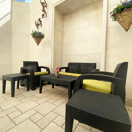 Contemporary Semi Villa Apartment With Private Entrance In Khalda Amman Exterior foto