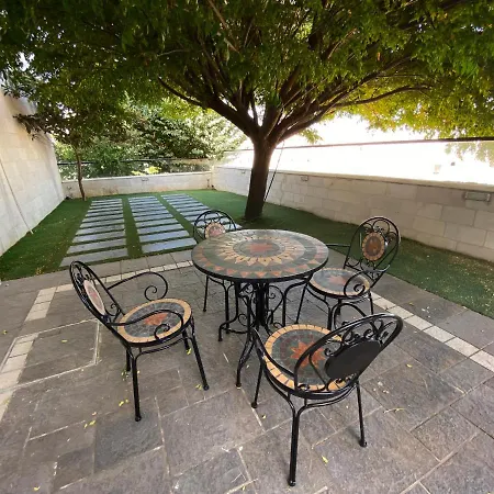 Contemporary Semi Villa Apartment With Private Entrance In Khalda Amman Exterior foto